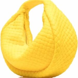 Bottega Veneta MINI JODIE INTRECCIATO
NWT RUBBER BAG